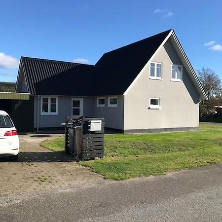 Hyggeligt Byhus Taet Ved Skov Og Togstation Ålbæk Dış mekan fotoğraf